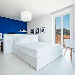 Ae Home|studio 4*